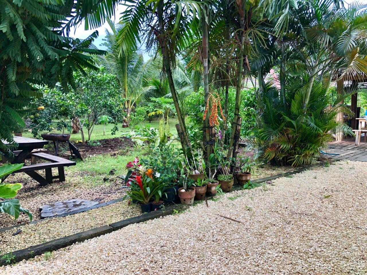 House @Bohol Garden Homes パングラオ エクステリア 写真