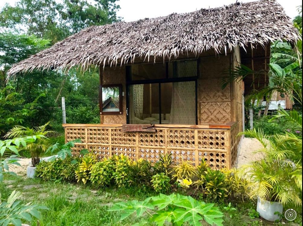 House @Bohol Garden Homes パングラオ エクステリア 写真