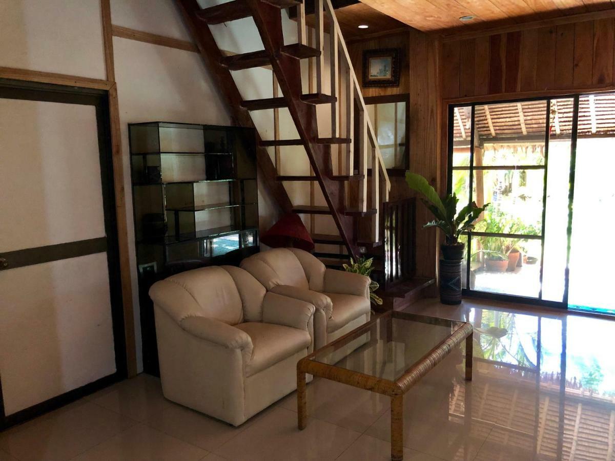 House @Bohol Garden Homes パングラオ エクステリア 写真