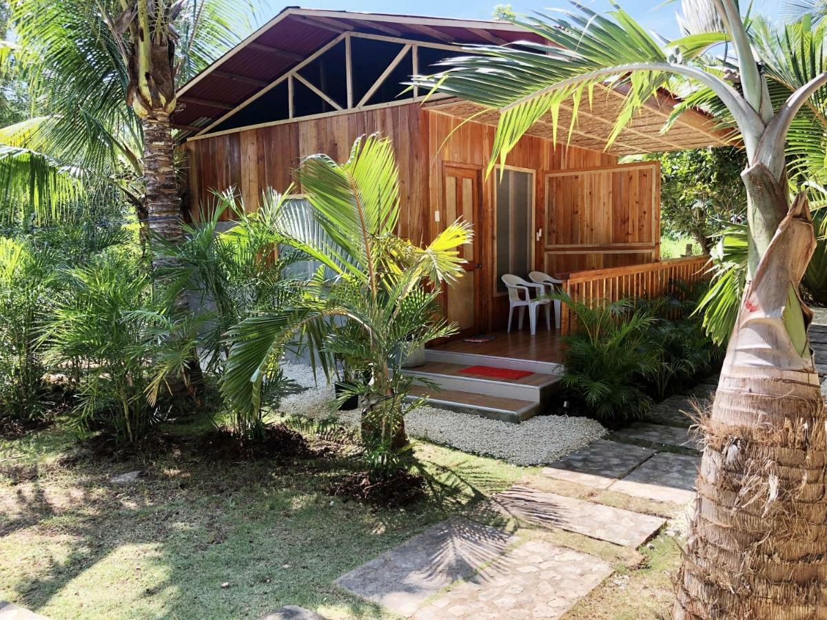 House @Bohol Garden Homes パングラオ エクステリア 写真