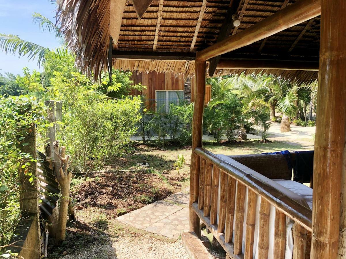 House @Bohol Garden Homes パングラオ エクステリア 写真