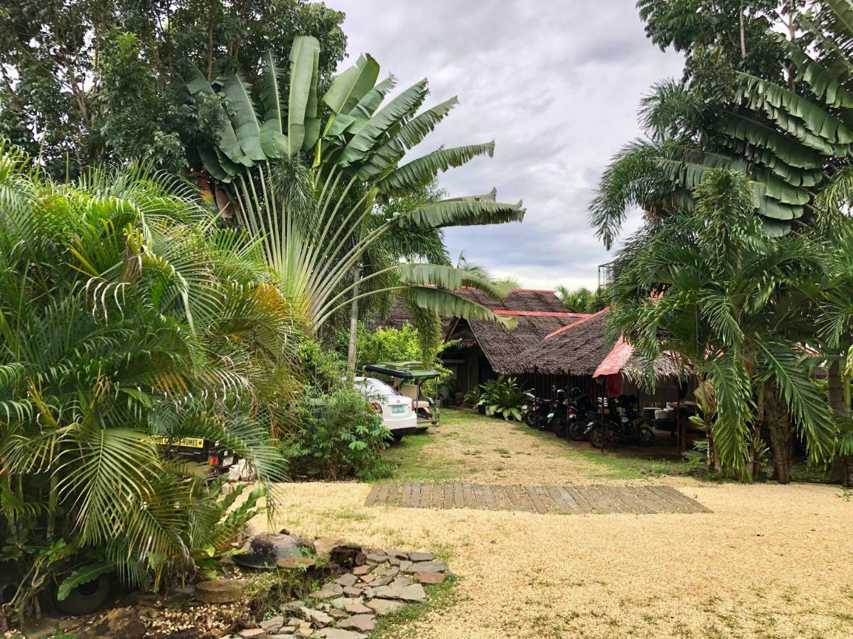 House @Bohol Garden Homes パングラオ エクステリア 写真